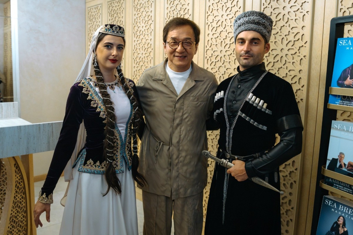 Ceki Çanın rol aldığı filmin Azərbaycandakı çəkilişləri başa çatdı 