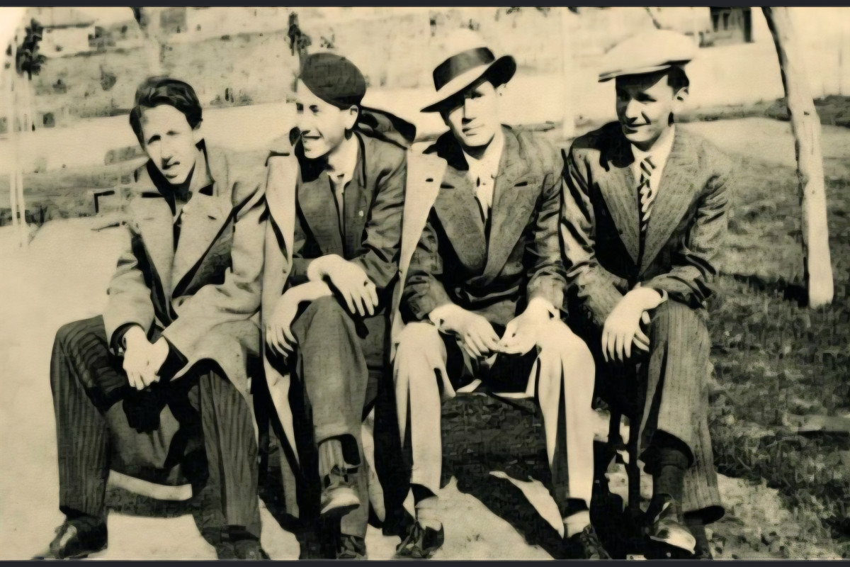 Türk poeziyasına yenilik gətirən şair – Orhan Veli 