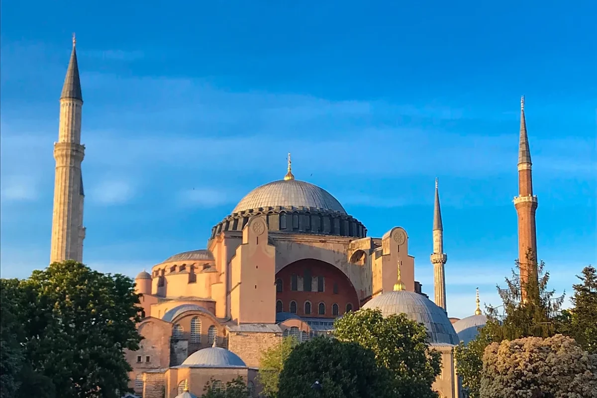 Vikinq döyüşçülərinin adları niyə Ayasofiyadadır? 
