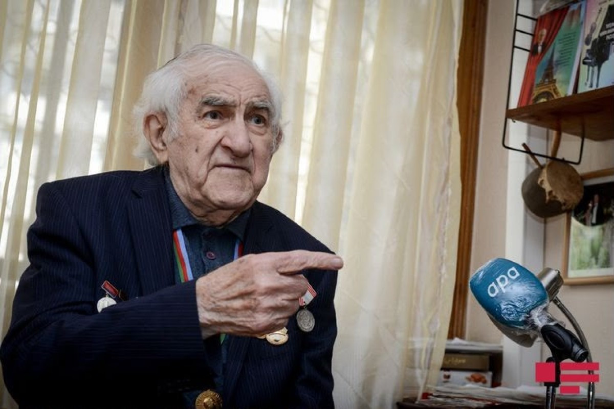 Tofiq Bakıxanovun vəfatı ilə bağlı nekroloq  
