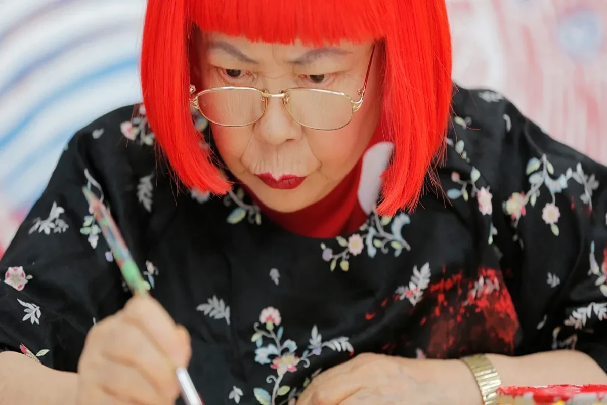 Dünya şöhrətli yapon rəssamla son  vida - Yayoi Kusama kim idi?  