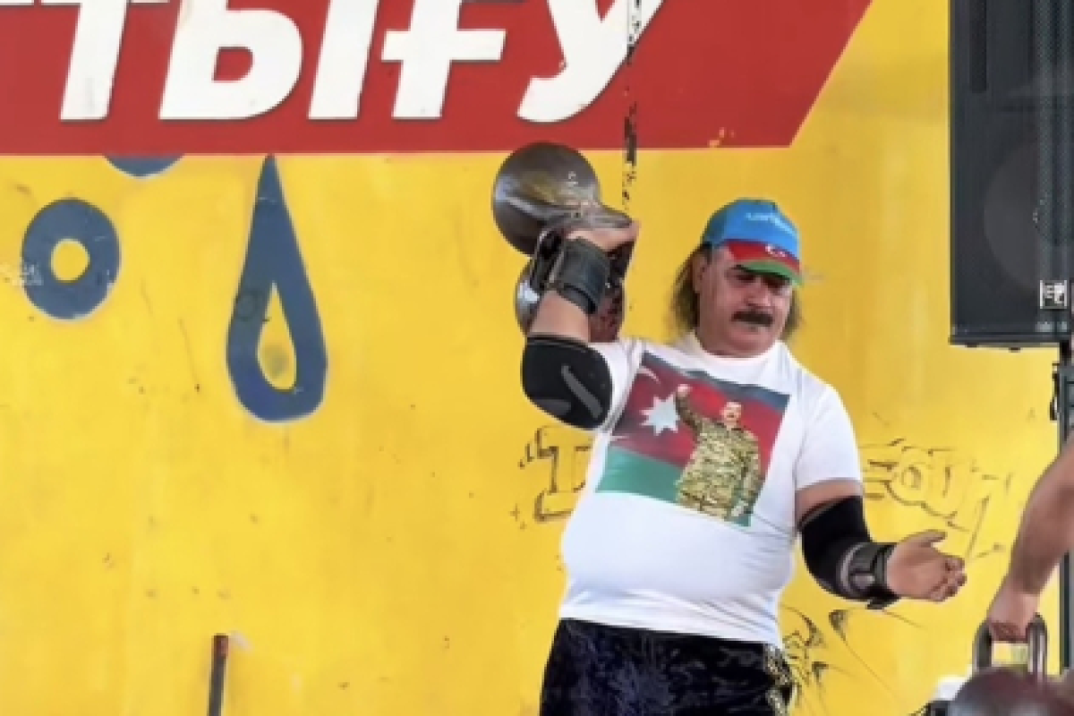 Azərbaycanın milli incəsənəti və pəhləvanlıq ənənələri Astanada  