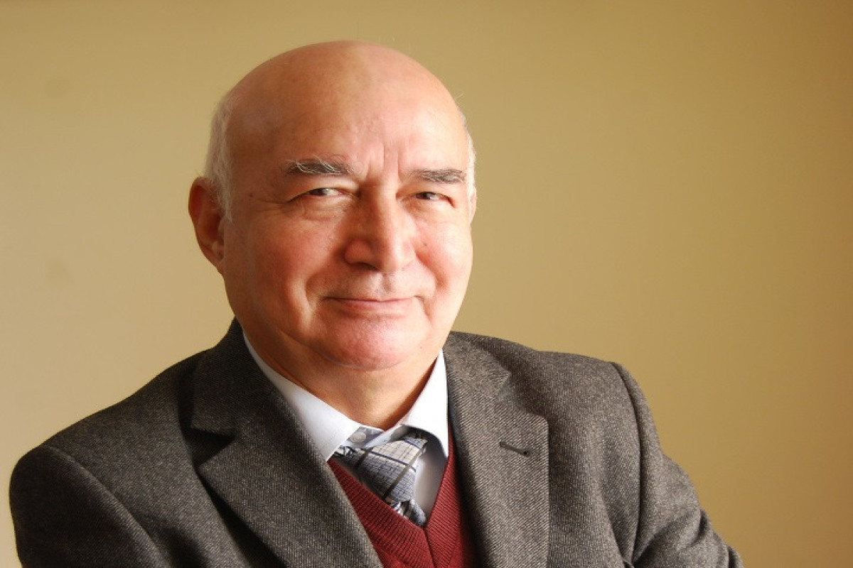 "Hərdənbir Kürdəmirdən də ötə gərək adam..." - Ələkbər Salahzadənin anım gününə  