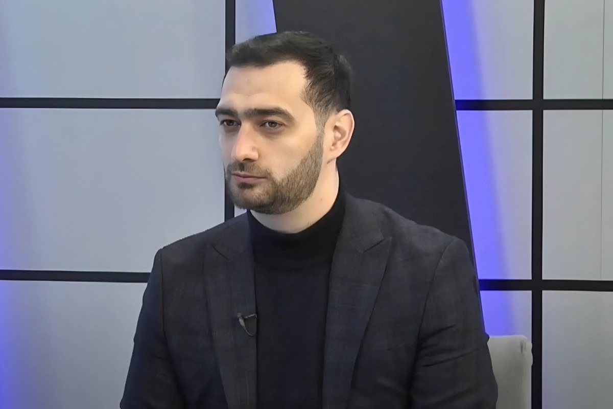 Allah bizimlə belə danışır: Nəyi görmürük? 