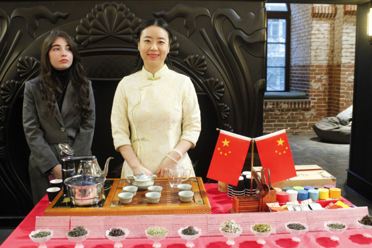 Bakı Kitab Mərkəzində Çin poeziya axşamı keçirildi 