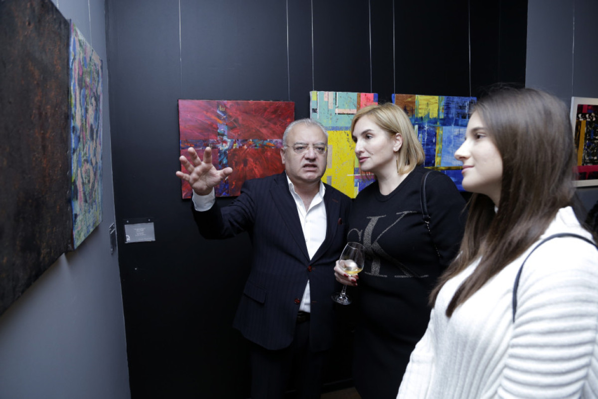 Rəssam Fuad Nəsirovun “Hisslər memarı”  adlı fərdi sərgisi açıldı