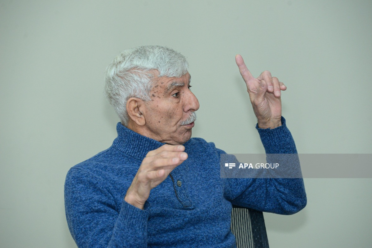 “Meyxana adında ədəbiyyat yoxdur, bu, jarqondur " - Şair Zakir Fəxri ilə müsahibə 