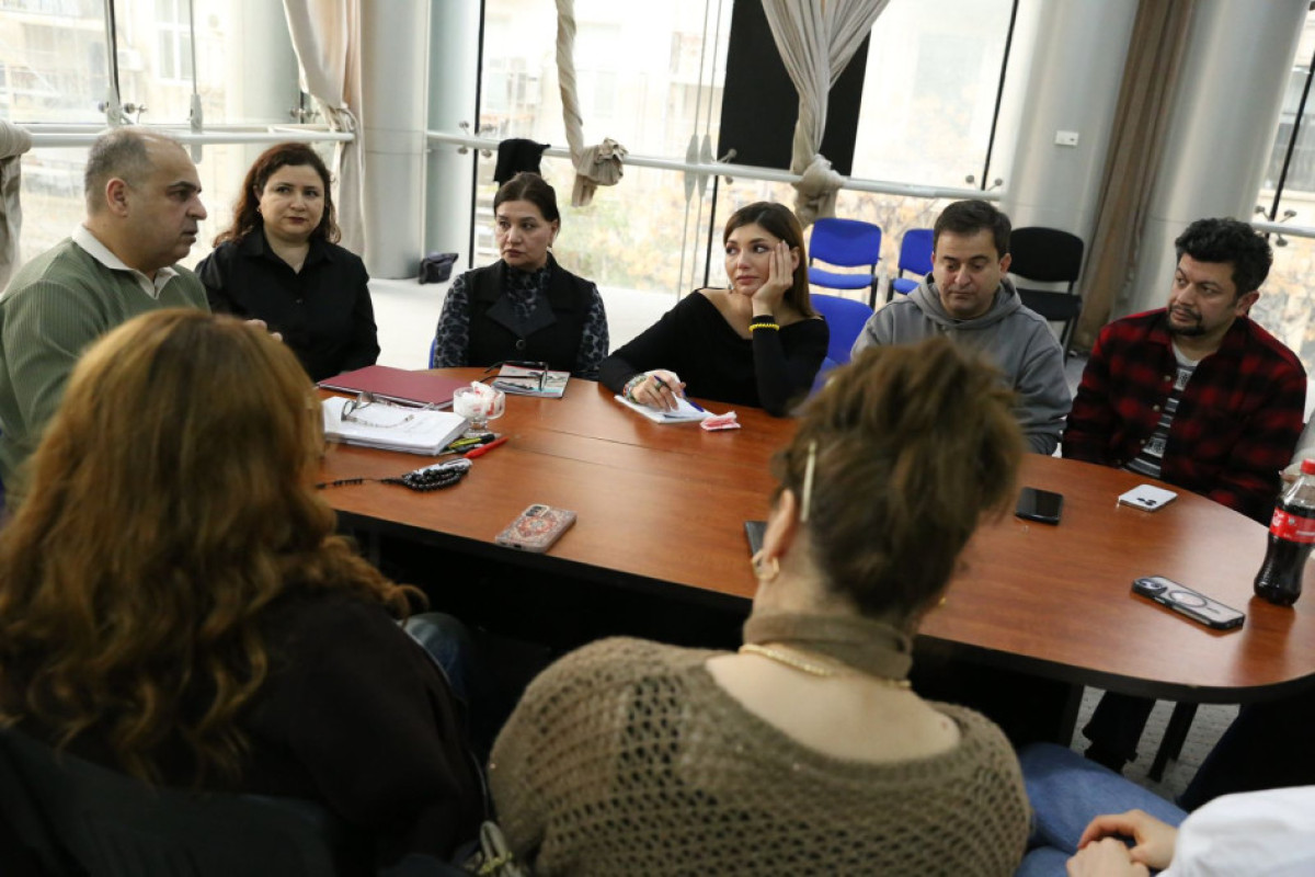 Gənc Tamaşaçılar Teatrında yeni tamaşa - “Pul əhvalatı” 