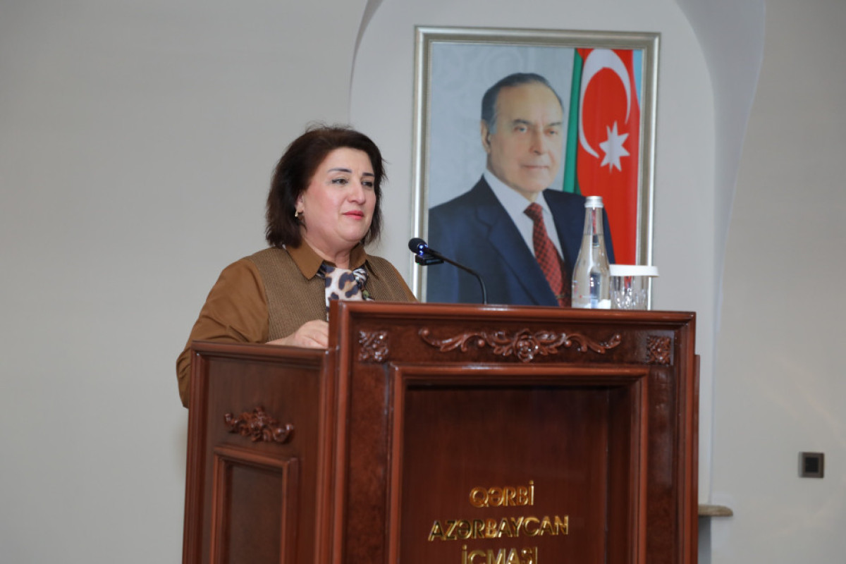 “Qərbi Azərbaycan rəssamları”  kitabının təqdimatı oldu