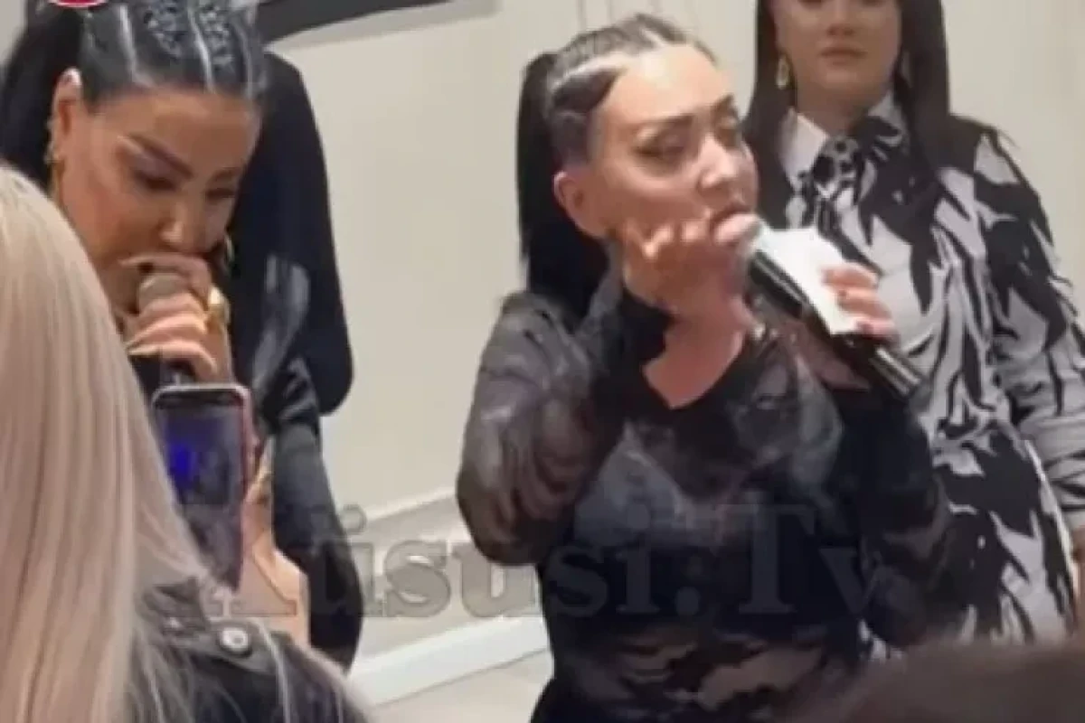 Müğənni Fərəh Samirəqızı saxlanıldı 