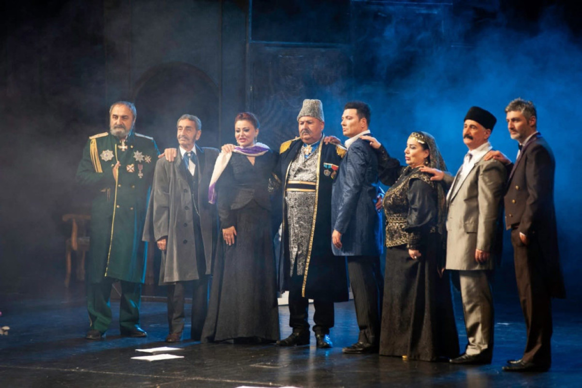 Əliabbas Qədirovun 80 illiyi qeyd olundu 