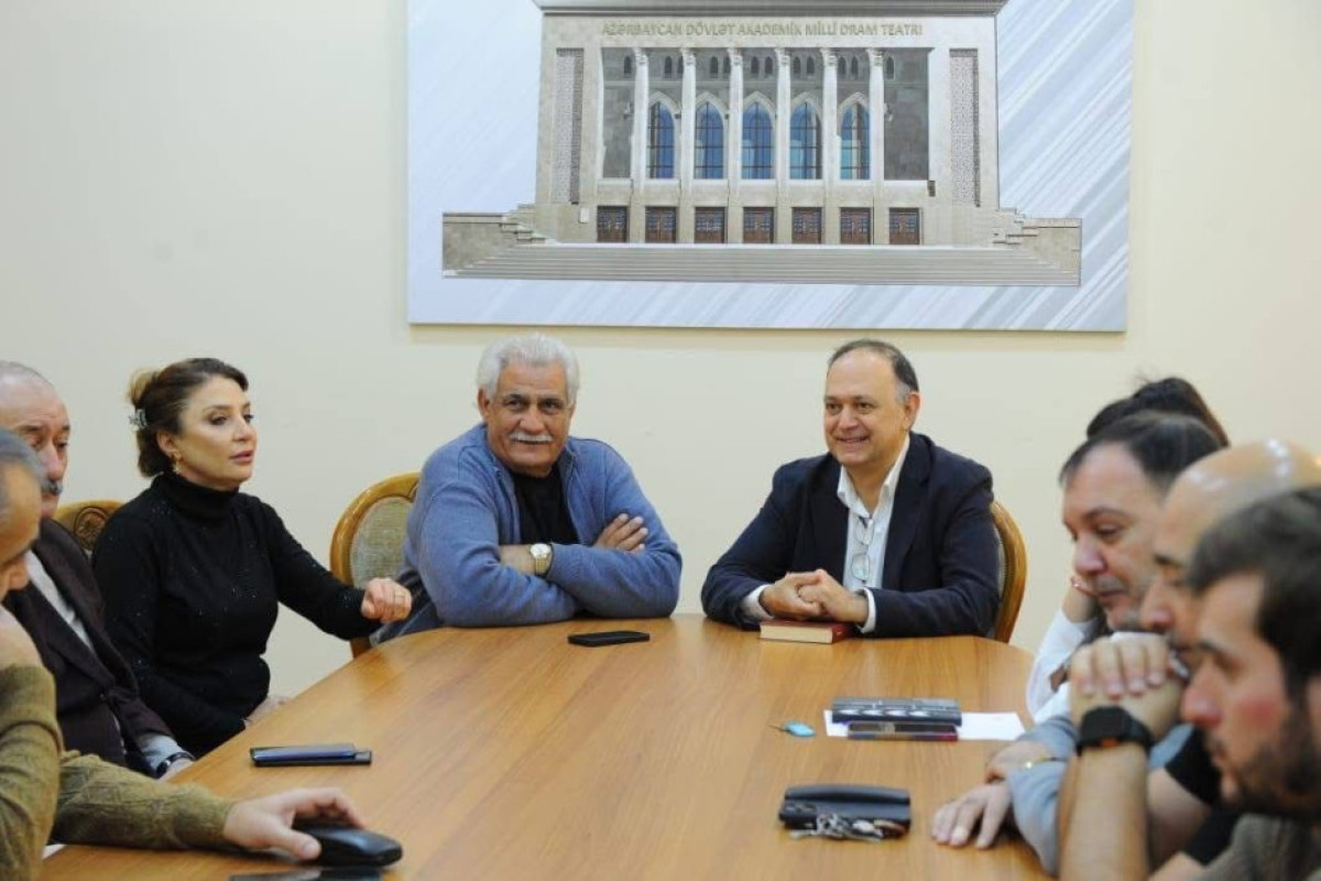 Nurəddin Mehdixanlının 70 illik yubileyinə benefis tamaşa hazırlanacaq 