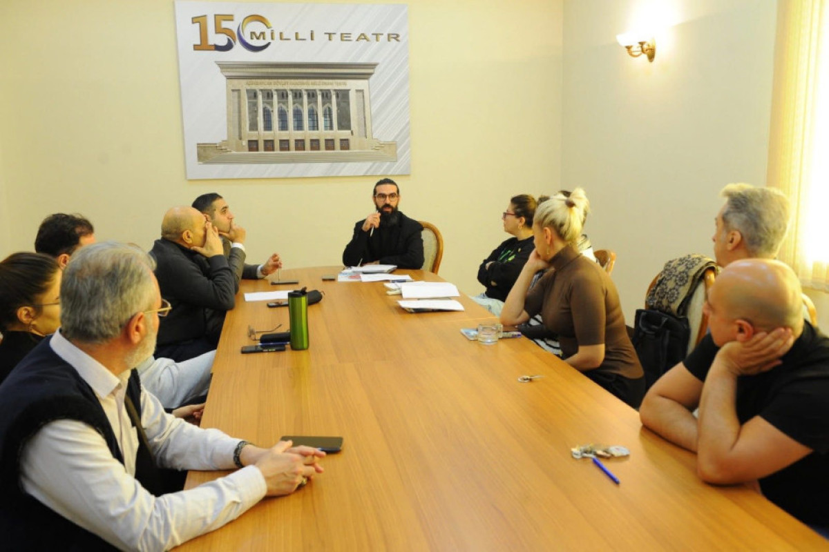 Milli Teatrda yeni tamaşanın məşqlərinə başlanıldı 