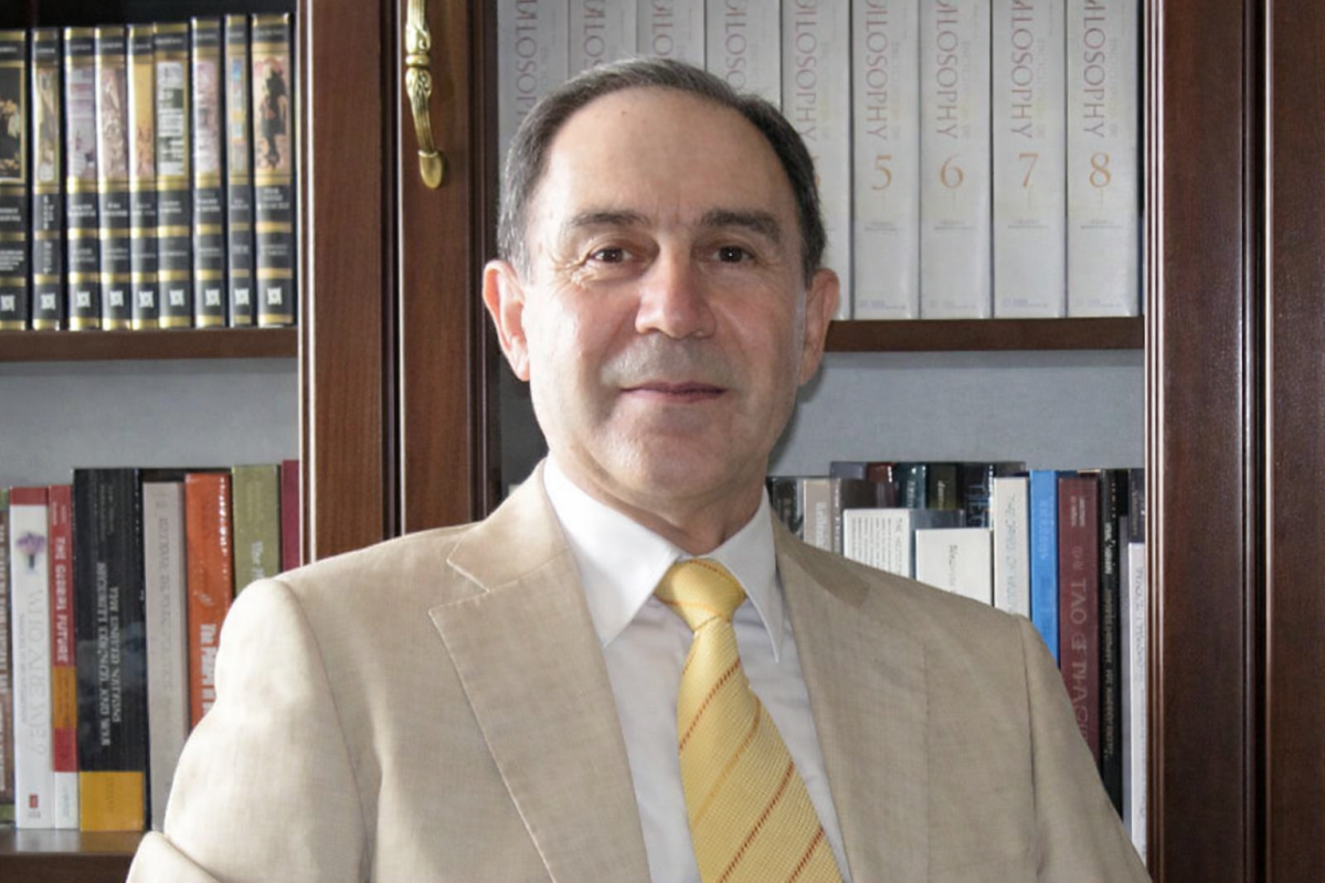 Tanrısansa, ətəyini yox, əlini mənə ver! - Qan dolu kasadan nə fərqin var?! 