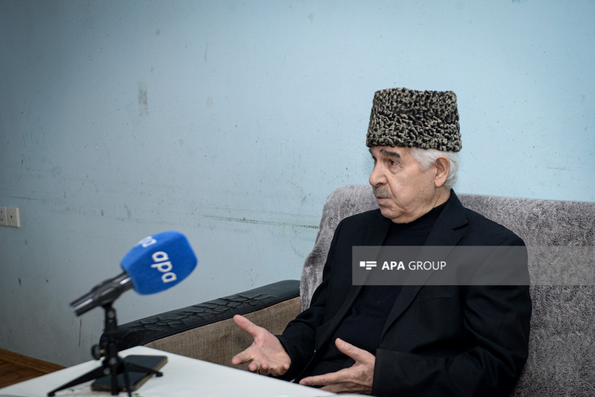 Ağakərim Nafiz:  Alim Qasımova muğam oxuyanda düzgün oturmağı qəsdən öyrətmədim - Müsahibə