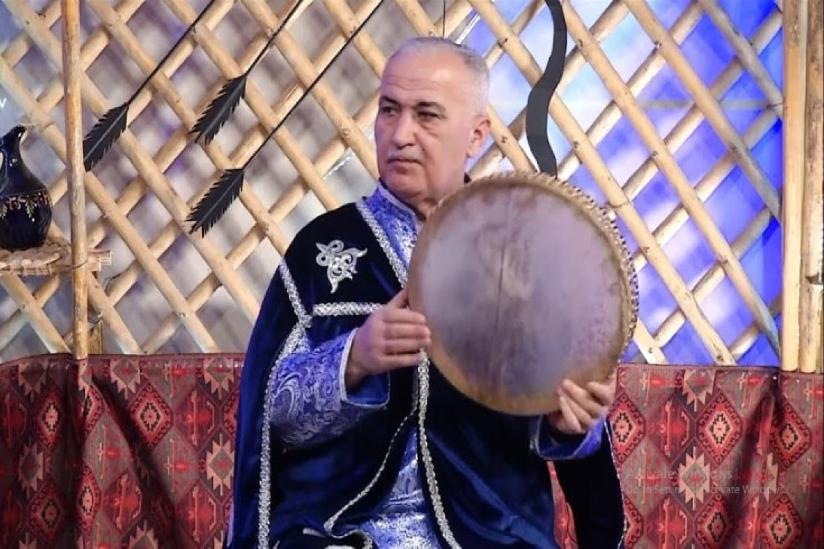 Azərbaycanlı xanəndə İrandan Bakıya gələrkən saxlanıldı 