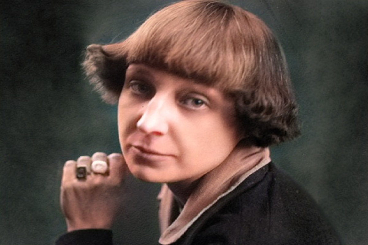 "Sənin adın qışda qarı öpməkdi" - Marina Svetayeva  