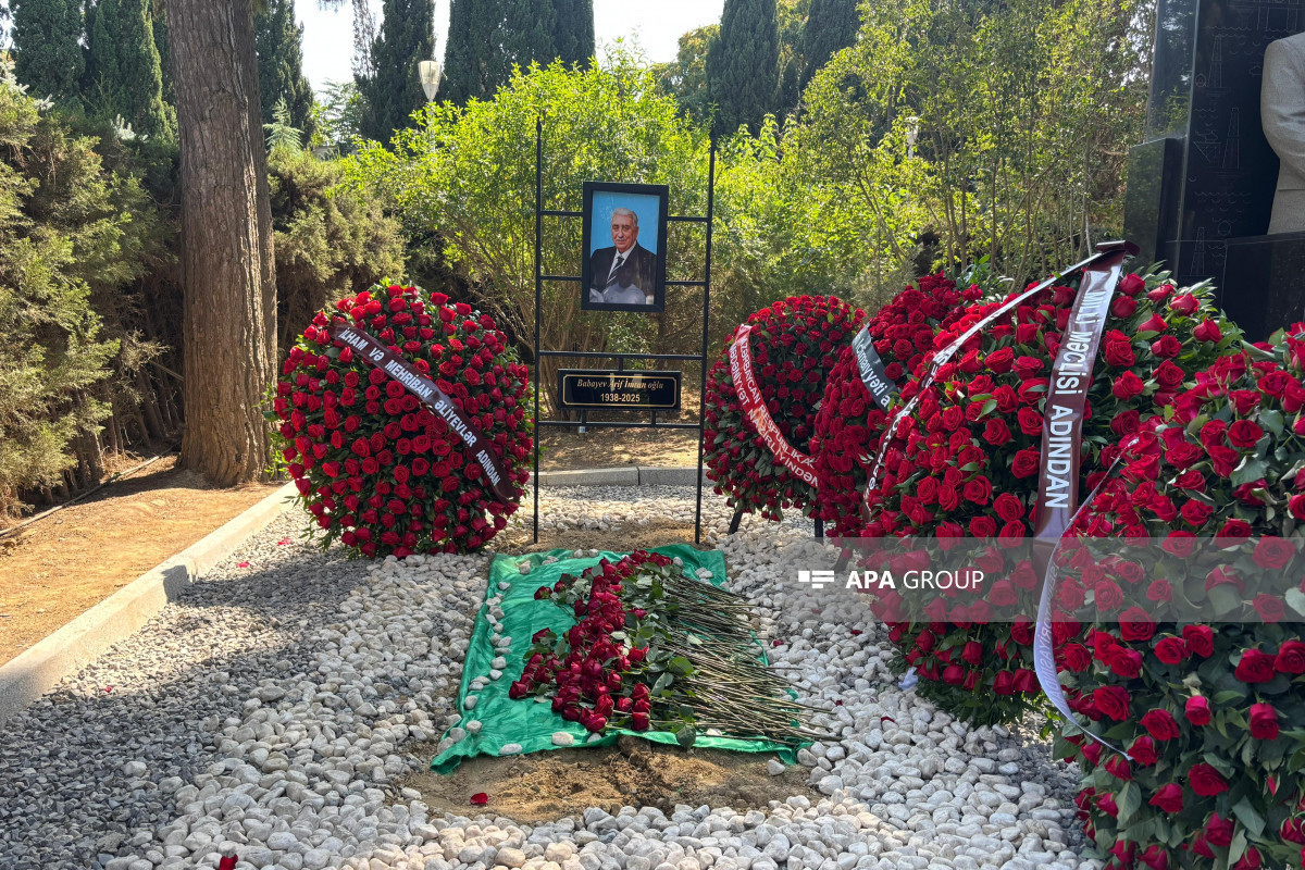 Arif Babayevin qəbirüstü abidəsi hazırlanacaq 