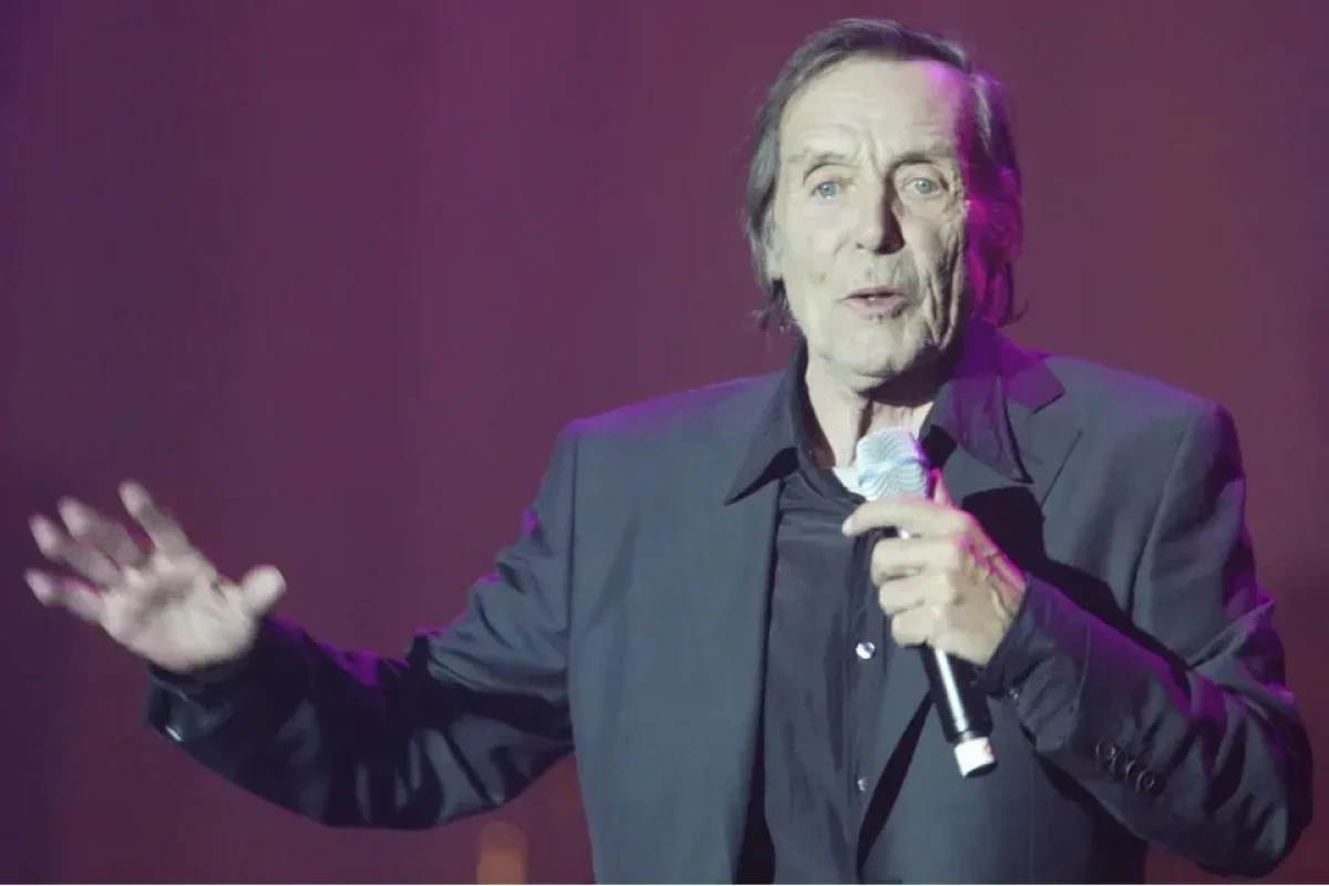 Yenə mahnı oxuyacağıq payız küləyinə - Günün mahnısı  