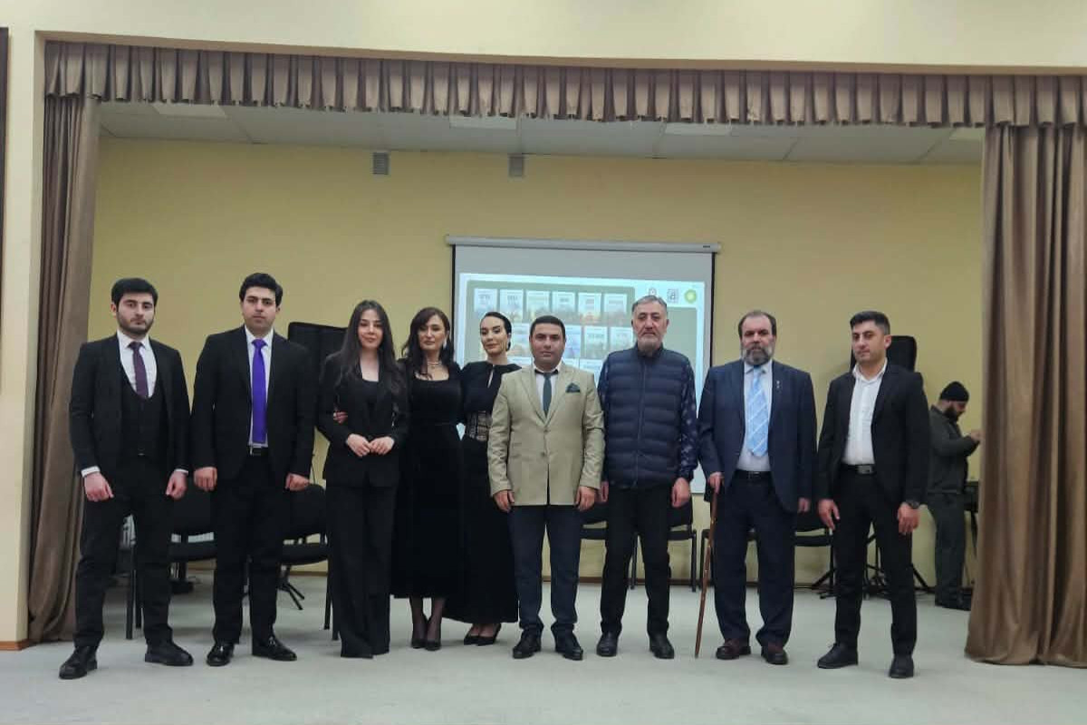 Brayl əlifbasında nəşr olunmuş 19 kitabın təqdimatı baş tutdu 