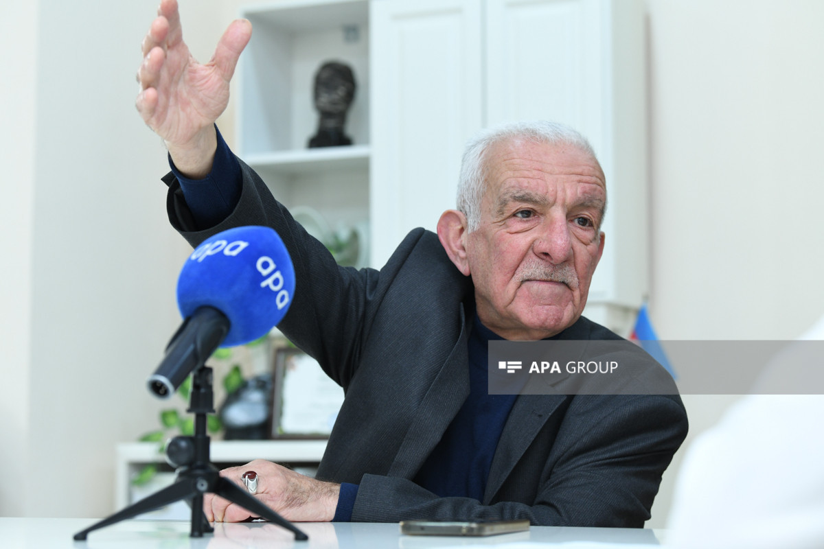 Rejissor Ziya Şıxlinski: "Azərbaycanda kino ölüb, basdıranı yoxdur"- Müsahibə