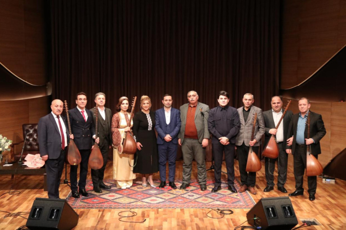 Yeni not nəşrinin təqdimatı oldu 