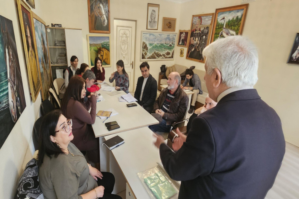 Valeh Kərimov yenidən səhnədə 