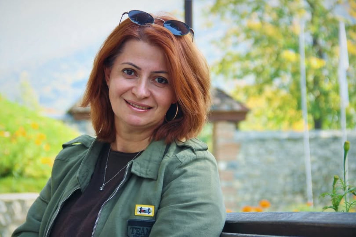 "İntizar dağ boyda, ümid bir tikə..." - Hədiyyə Şəfaqət  