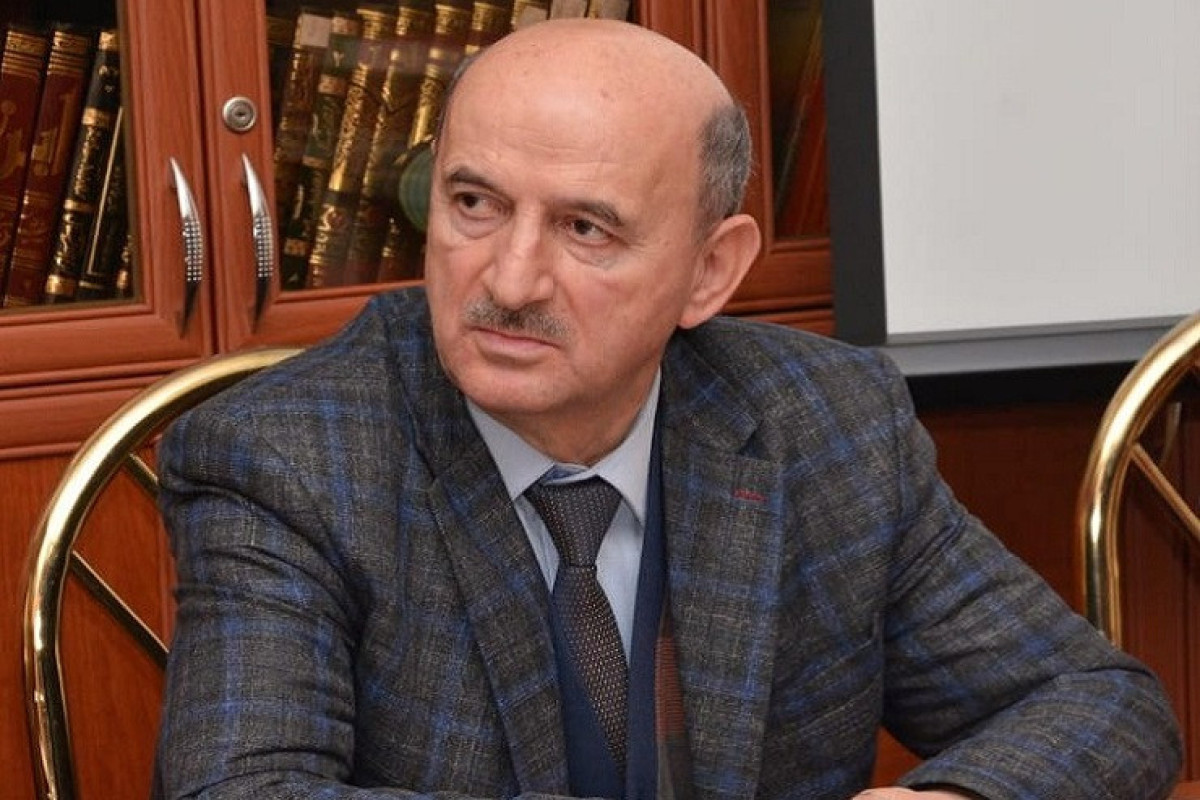 Qəlbimdə sübhədək oyaq qalan qız... - Ramiz Qusarçaylı 