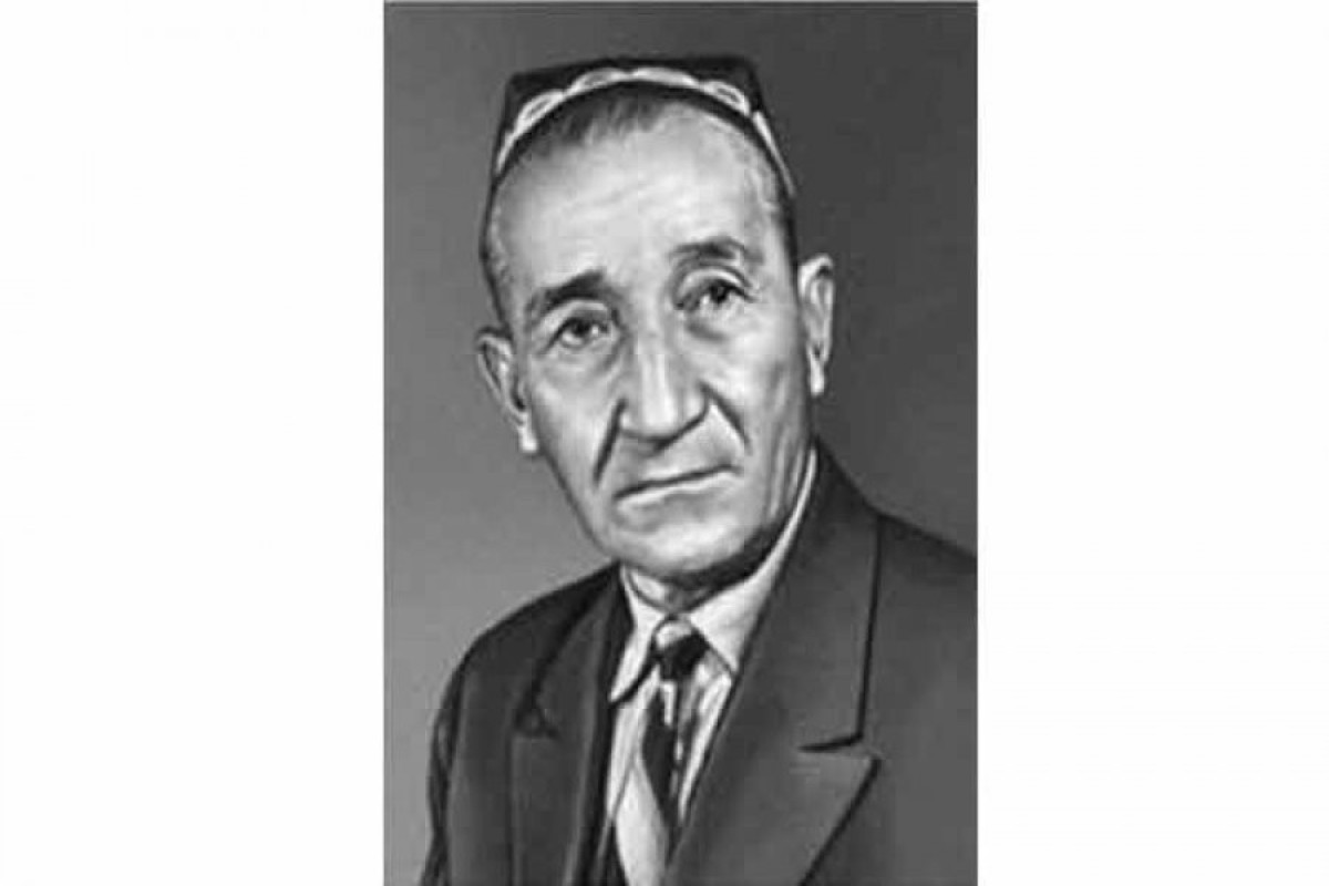 Azərbaycanın dostu olan özbək şairin həyat hekayəsİ - Qafur Qulam kimdir?  