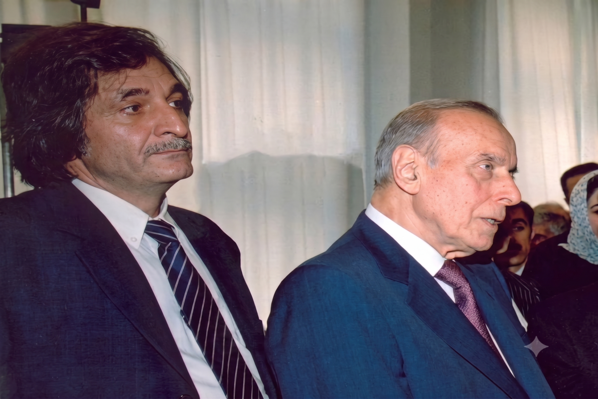 Fərhad Xəlilov:  "Heydər Əliyev məni həmin naqolay durumdan çıxardı..." - Tarixi Şəxsiyyət 