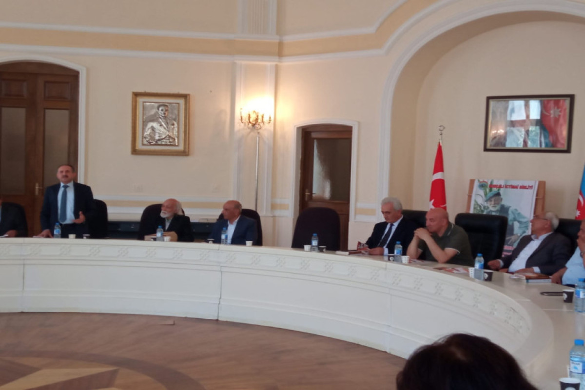 Heykəltəraş Cümşüd İbrahimlinin 85 illiyi qeyd olundu 