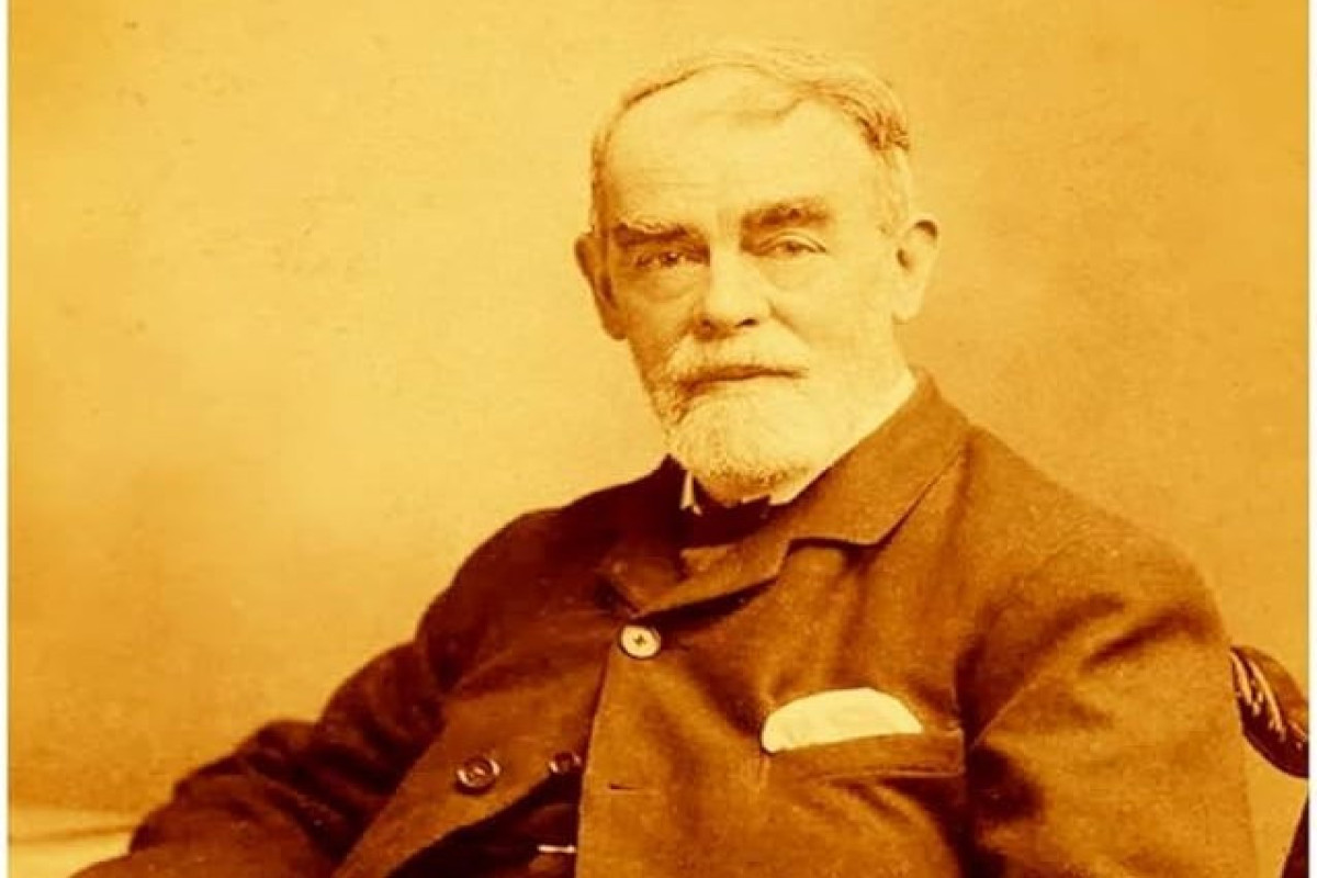 "Oğrular pul kisəsini və ya canını tələb edir, qadınlar isə hər ikisini..." - İngilis yazıçıdan  sitatlar  