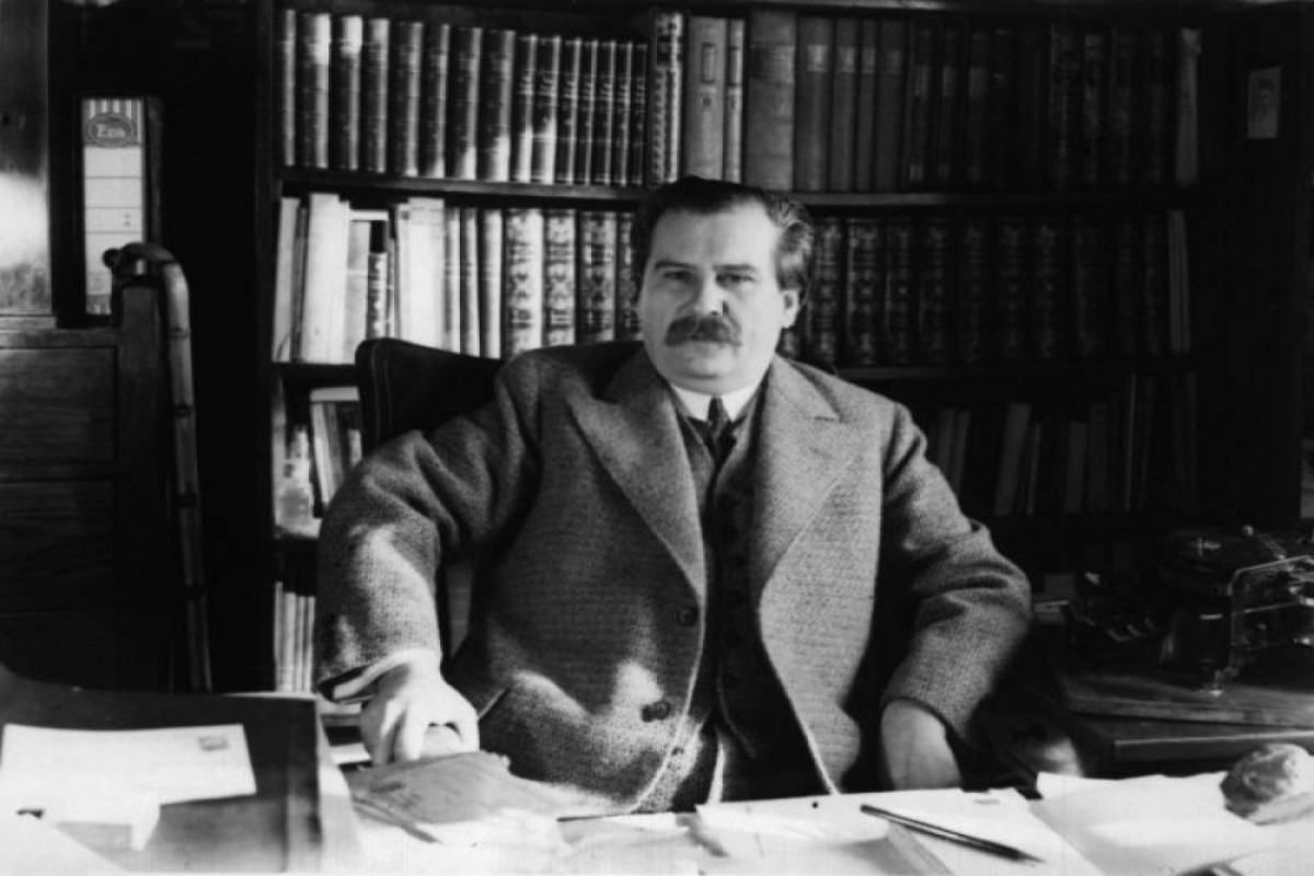 "Qadın üçün xərc çəkmək olar, lakin..." - Macarıstanlı romançıdan sitatlar  