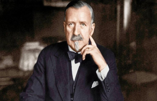 Tənqidi realizmin ən...