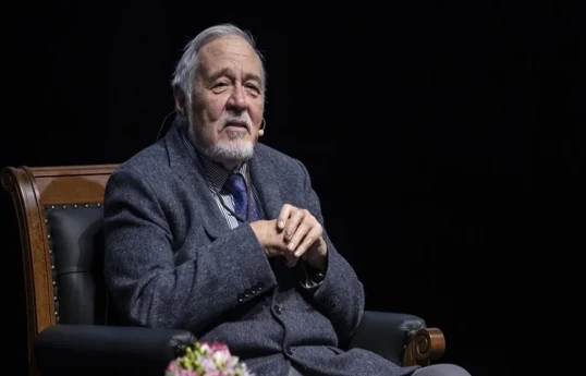 İlber Ortaylının dəfn...