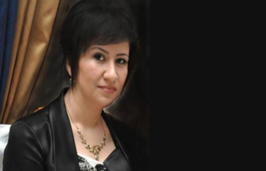 Yazar Elnaz Eyvazlının...