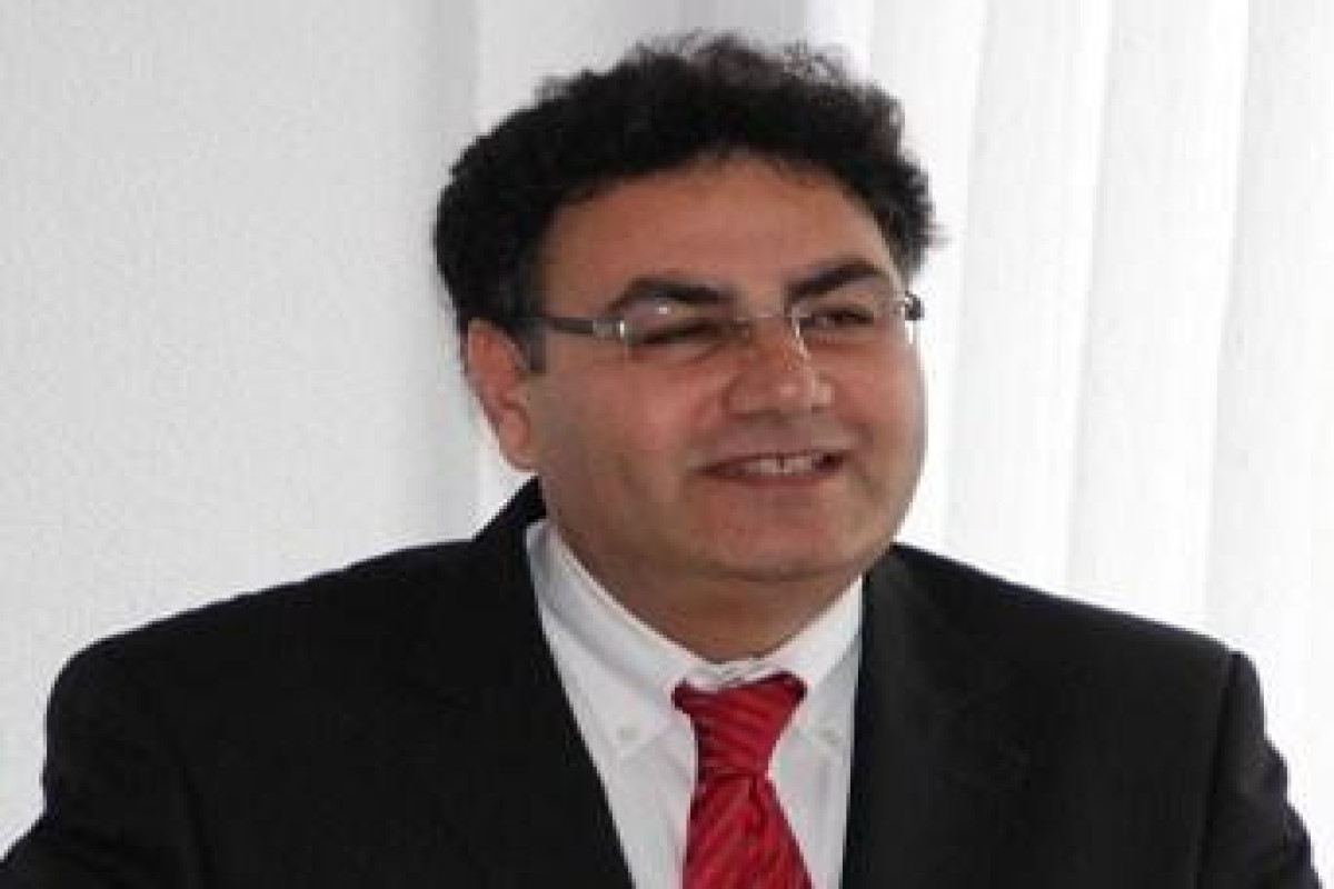 Yüz il əvvəl, yüz il sonra: Türkologiya Konqresi - Orxan Aras 