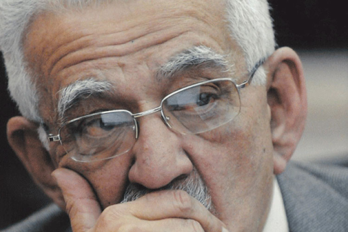 Bu yağışda canavarlar da... - Vaqif Səmədoğlu 