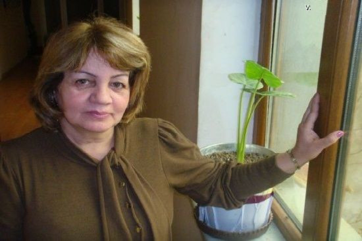 Dünyada tək bircə qalan şəkildi... - Günün şeiri  