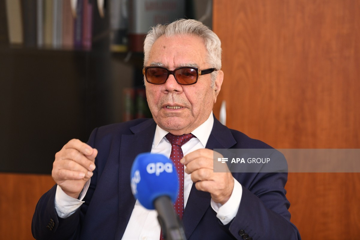 Ziyad Səmədzadə: "Ermənilər qızımın mahnılarını özlərinki kimi qələmə verirlər" 