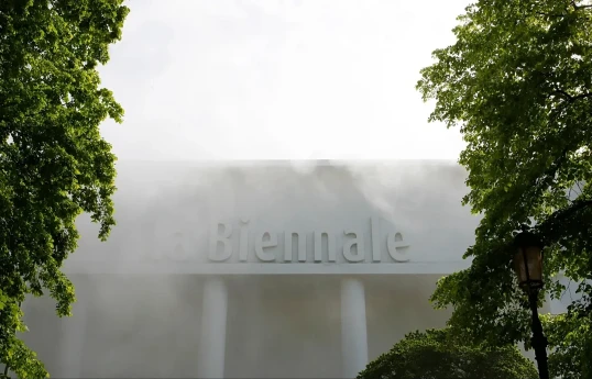 İran  Venesiya Biennalesində...