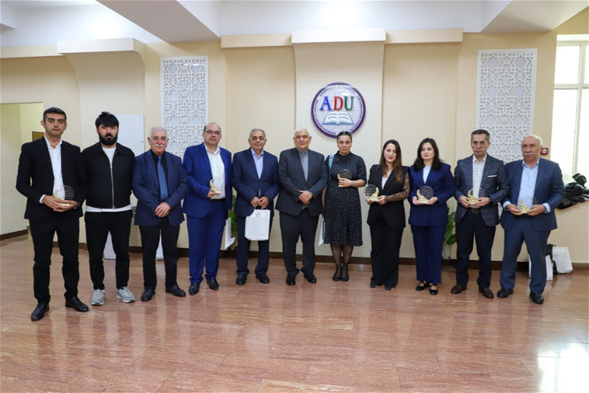 “Ədəbiyyat adamı - 2026”  mükafatı təqdim edildi