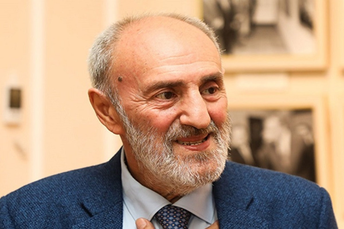 Akif İslamzadənin ürəyinə stent qoyuldu 