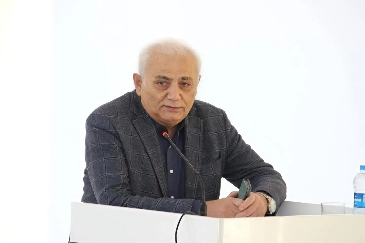 Müasir ədəbi mühitdə mənfi çalarlar və onların aradan qaldırılması imkanları - Mikayıl Bozal 