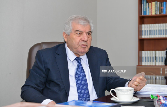 Sabir Rüstəmxanlı “Şərəf”...
