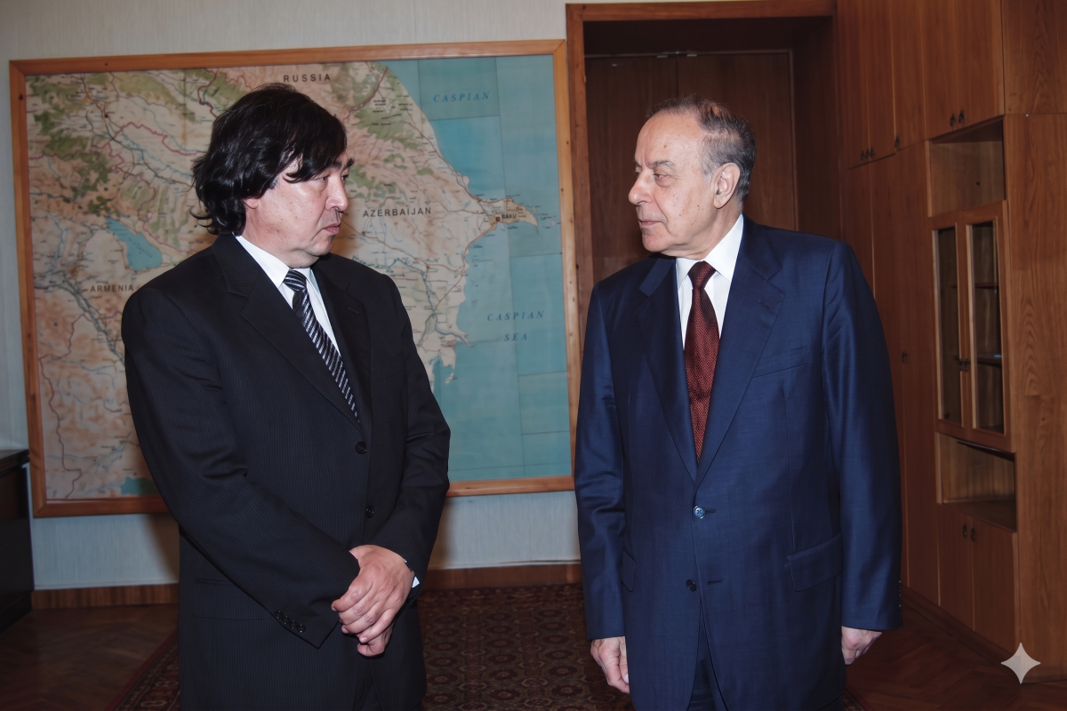 Oljas Süleymenov:  "Heydər Əliyev XX yüzilliyin ən güclü ideyalarının parlaq ifadəçisi idi" - TARİXİ ŞƏXSİYYƏT 