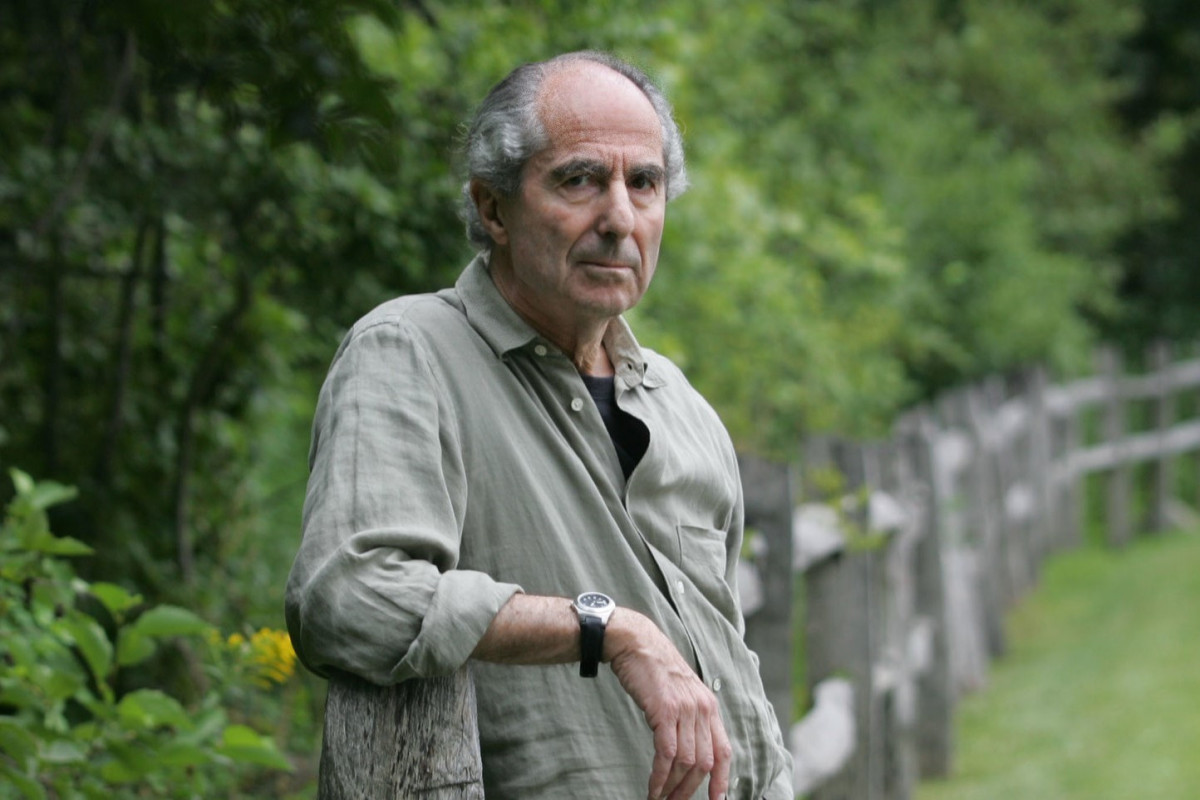 Adamı nəğməsindən tanımaq olmur - Filip Rotun hekayəsi  