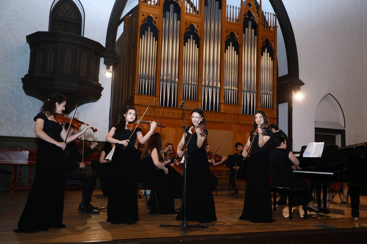 “İstiqlalın əbədi işığı”  adlı konsert proqramı keçirildi
