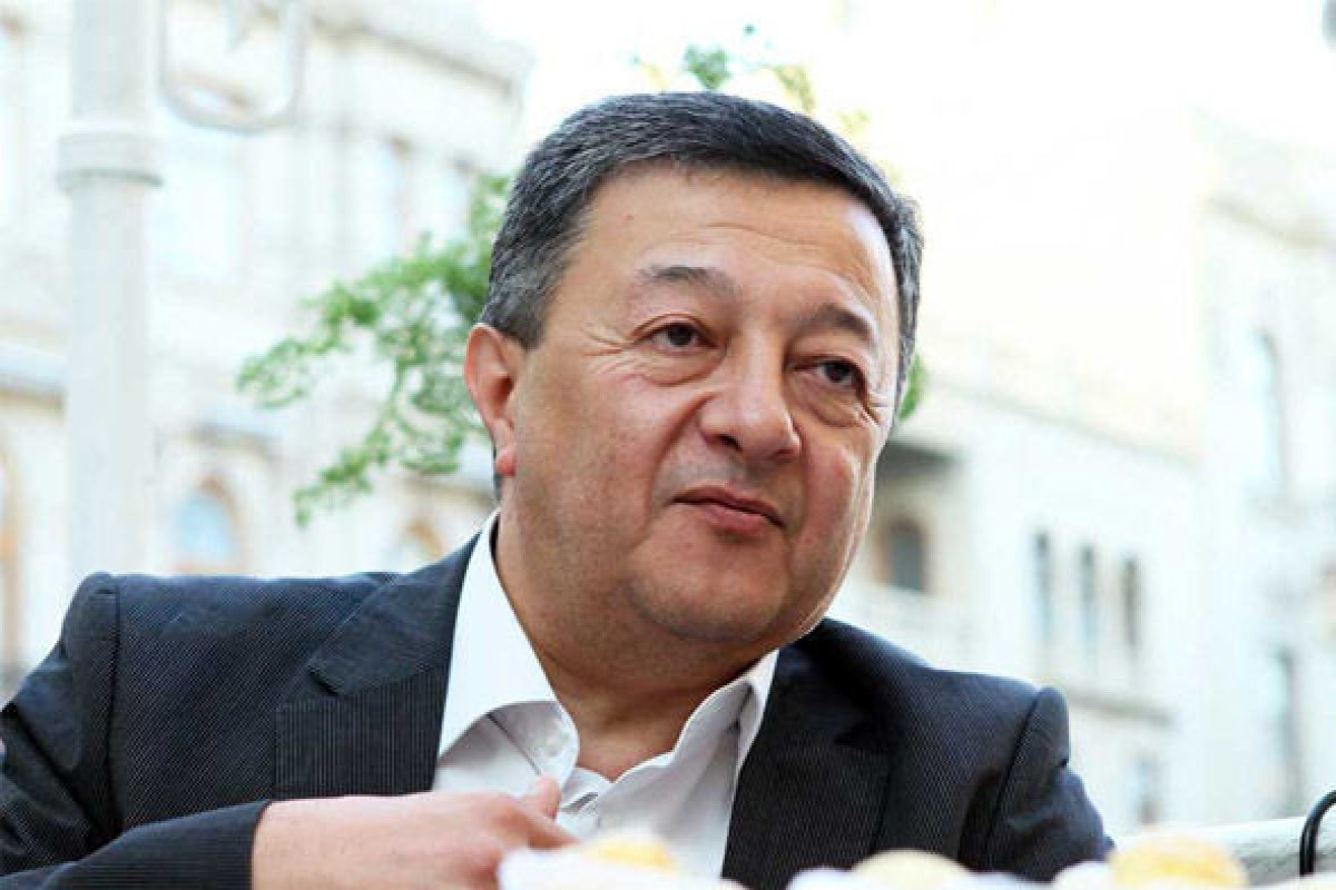 Kitabı “yiyəsiz” qoymazdılar... - İndikilər nəvələrinə kimi oxumağı tövsiyə edəcəklər?  